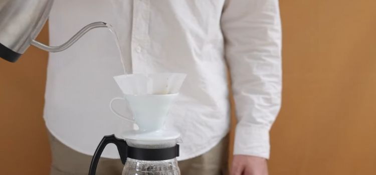 Using Instant Coffee in a Filter Coffee Machine